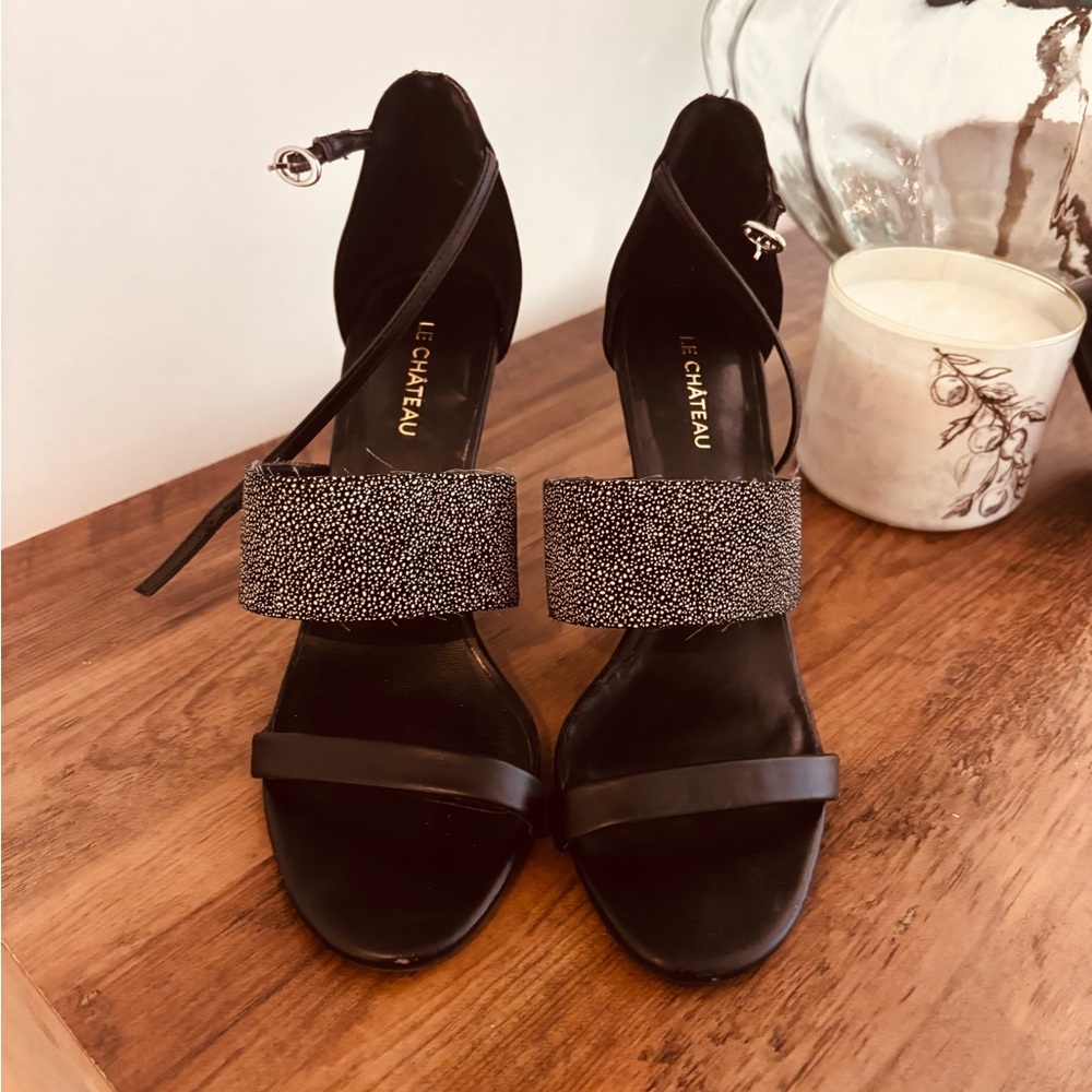 Le Chateau Black and Silver Women's Heels